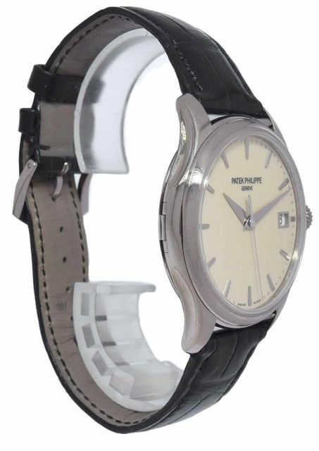 Patek Philippe Calatrava 5227G-001 Image 6